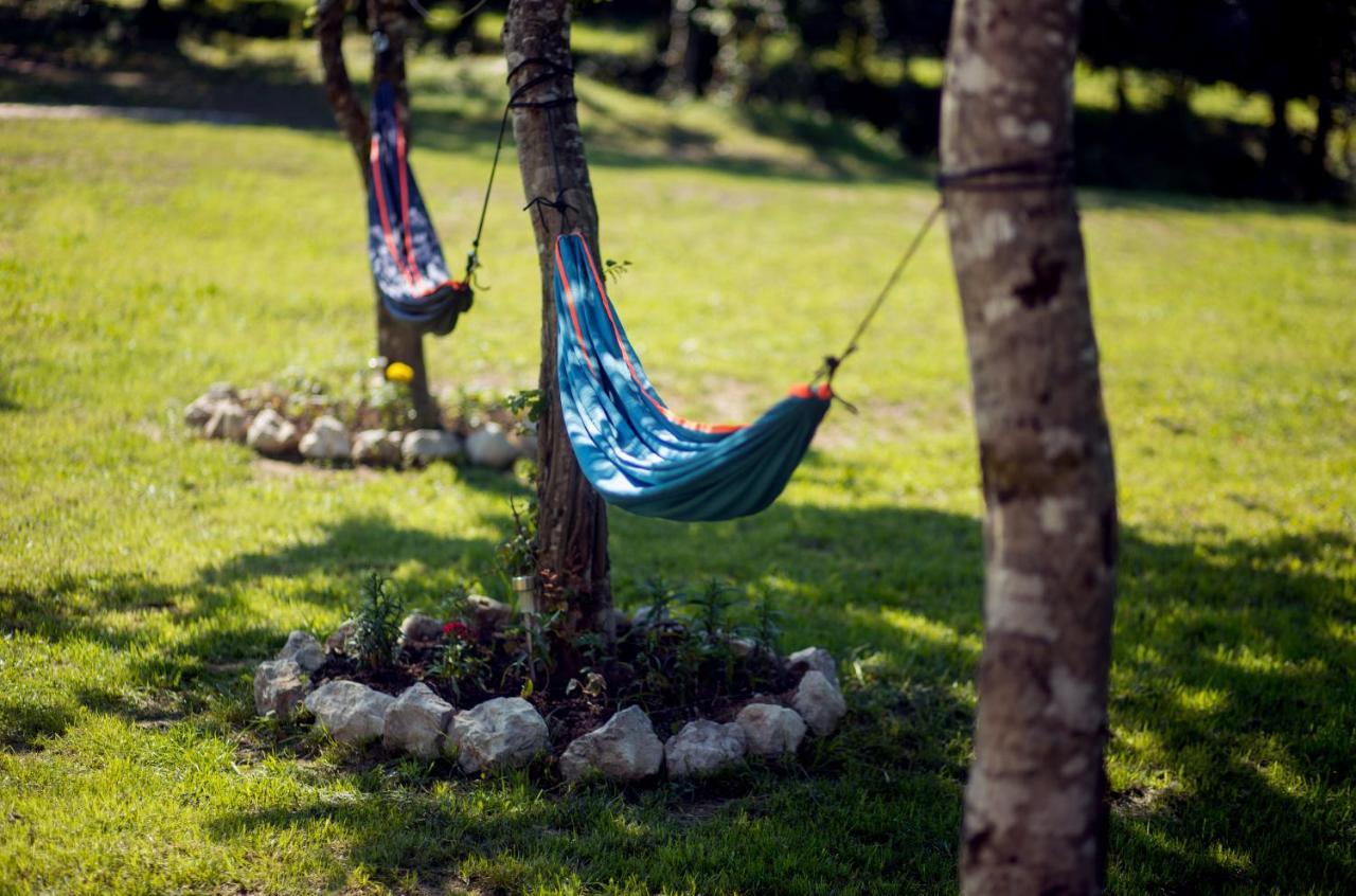 Outdoor Resort Tarasport Фоча Экстерьер фото
