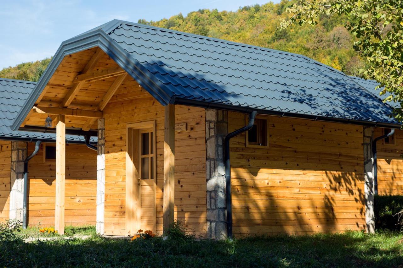 Outdoor Resort Tarasport Фоча Экстерьер фото